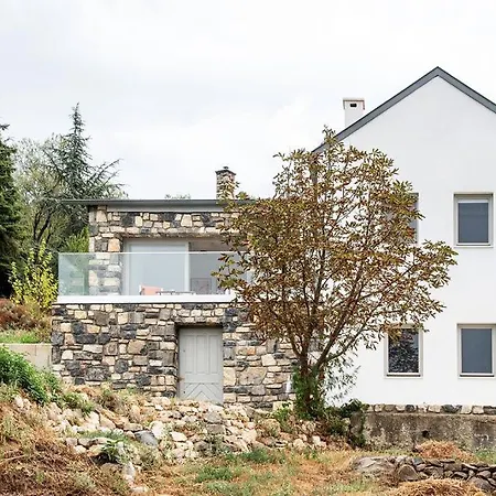 Koevirigo Csaladi Birtok *