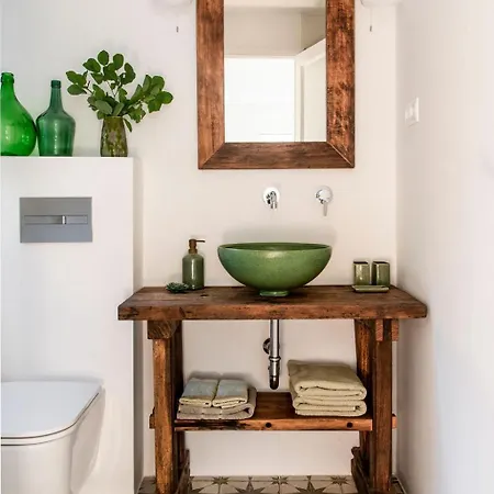 Koevirigo Csaladi Birtok *